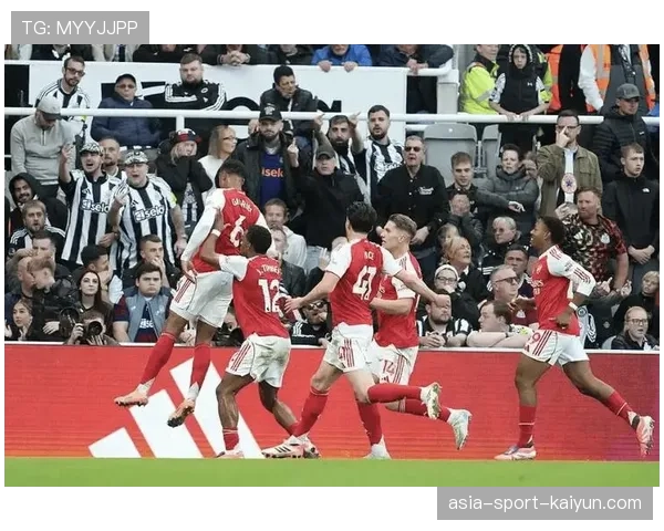 曼城1-0客胜阿森纳登顶,全场仅3射正凸显防守博弈